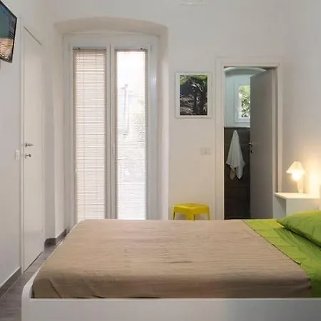 Le Farfalle Guest house